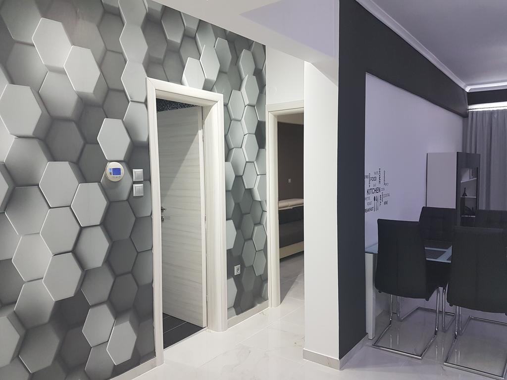 Route 77 Apartment Tesalonika Bagian luar foto