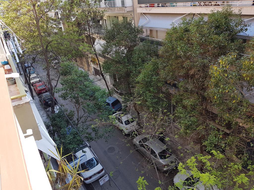 Route 77 Apartment Tesalonika Bagian luar foto