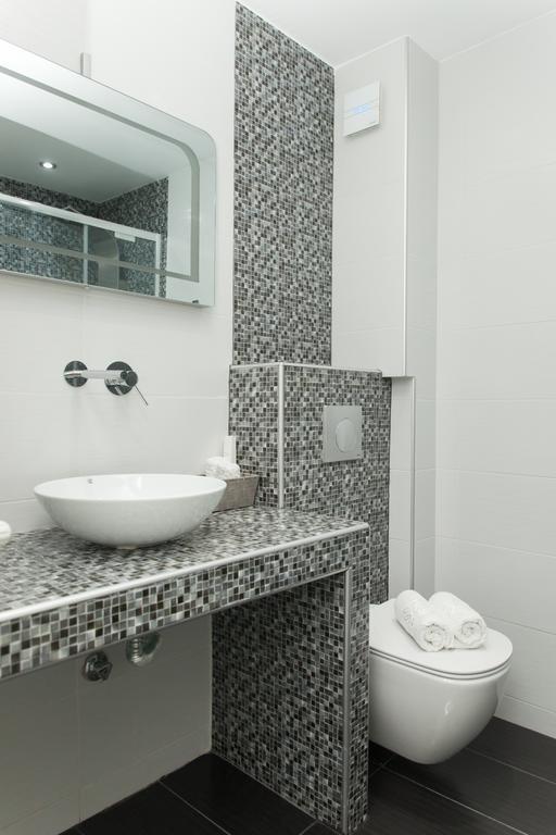 Route 77 Apartment Tesalonika Bagian luar foto
